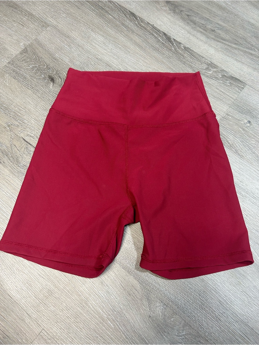 WILO the label maroon workout spandex shorts Sz M